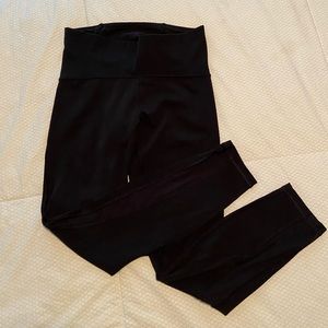 ✨LULULEMON Train Times 25”✨